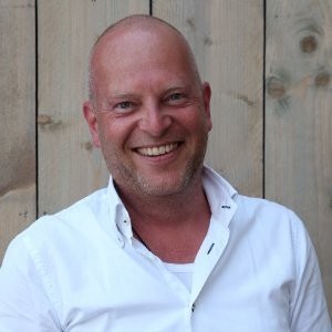 Leo Smit